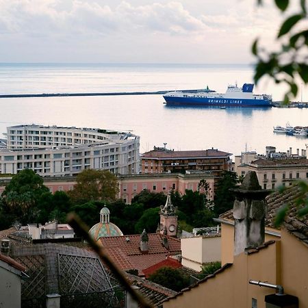 Casa "Positano" Da Ely - Salerno Centro Con Self Check-In Apartment Exterior photo
