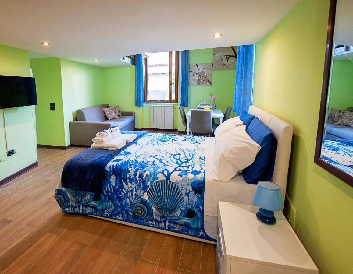 Casa "Positano" Da Ely - Salerno Centro Con Self Check-In Apartment Exterior photo